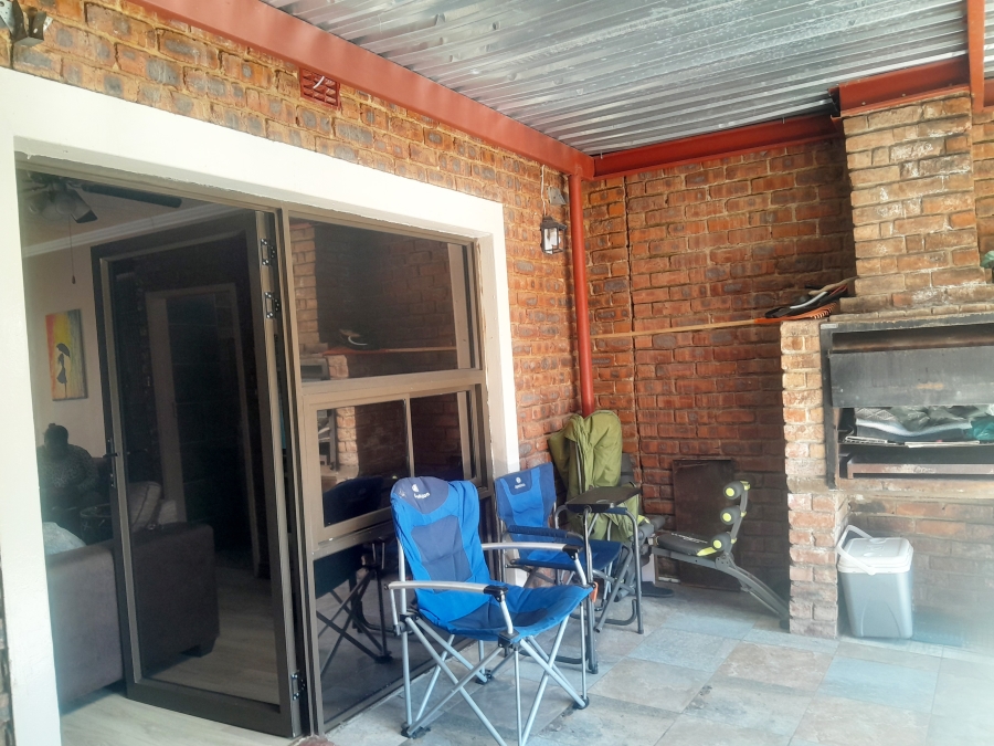 2 Bedroom Property for Sale in Bedelia Free State